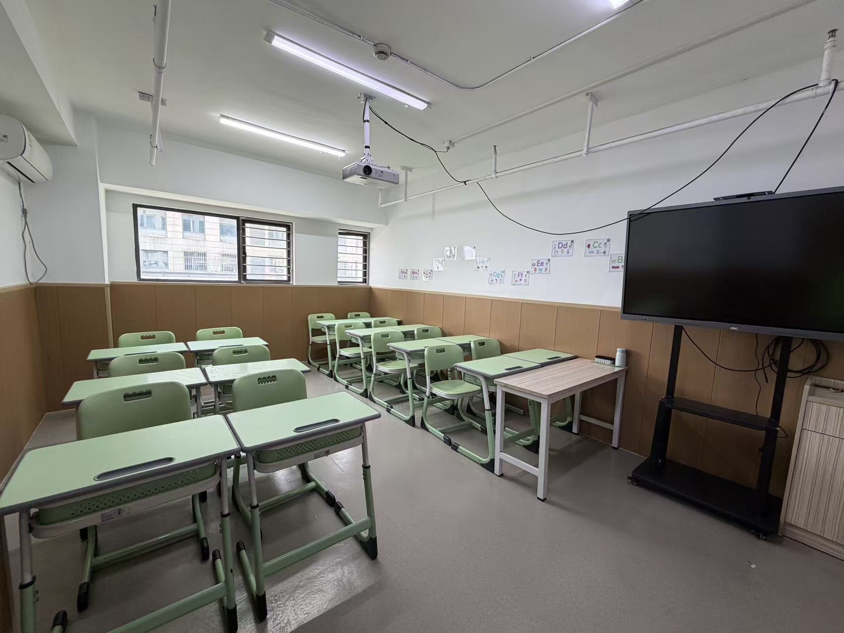 殷巷校区触屏教室